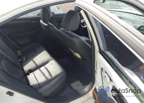 2015 Subaru Legacy 2.5I Limited из США, поврежденный, VIN 4S3BNAN60F3070375